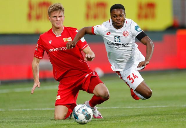 回声报：利物浦即将签下塞内加尔18岁后卫恩迪亚耶