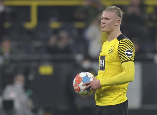 曼联客场逆转切尔西，C罗打入制胜球