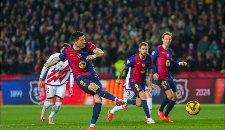 杨鸣再战杜锋，张镇麟阻击迪亚洛，周琦拒绝连败，高诗岩PK郭昊文