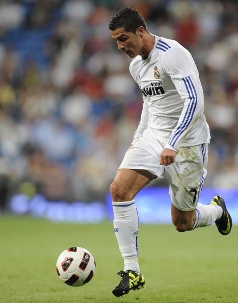 朱鹏宇入选 英博再出国脚