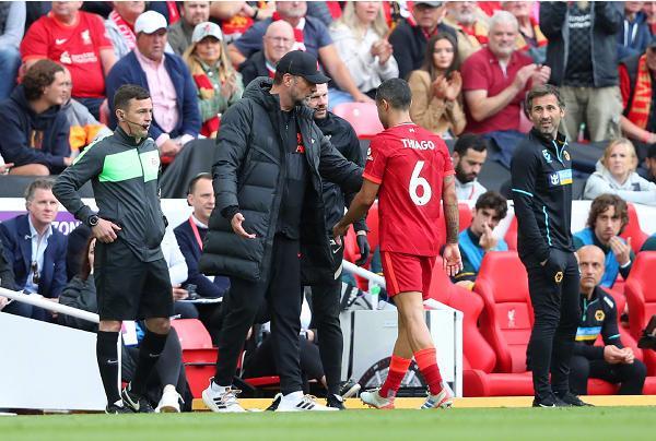 [德甲]换帅不奏效 “大黄蜂”爆冷