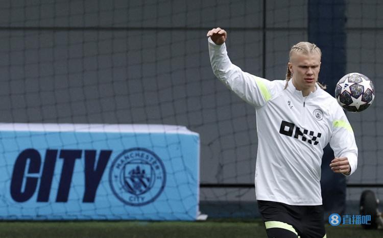 武磊替补登场绝平巴萨，创中国球员历史