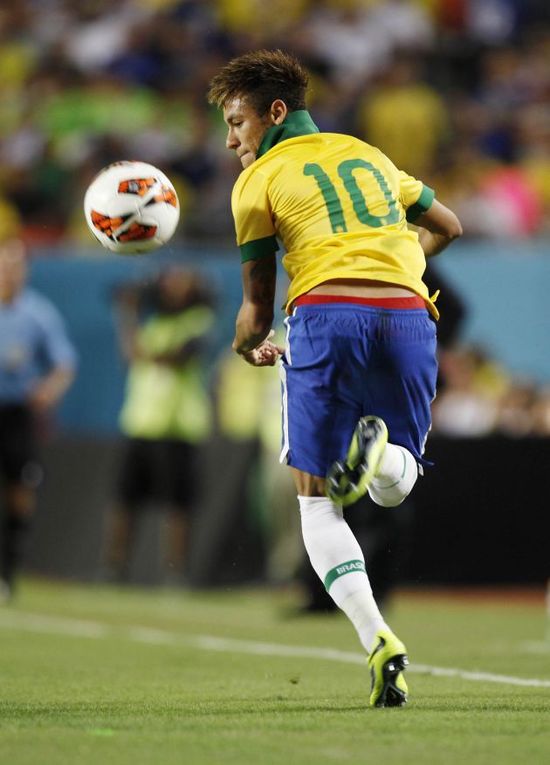 布朗因公开批评裁判遭罚35万美元！他曾放话：罚多少我都不在乎