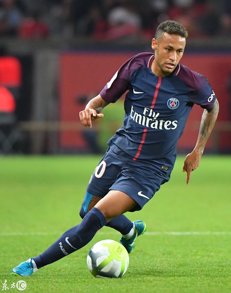 曝巴黎已暂停梅西续约谈判!放狠话：必须接受降薪